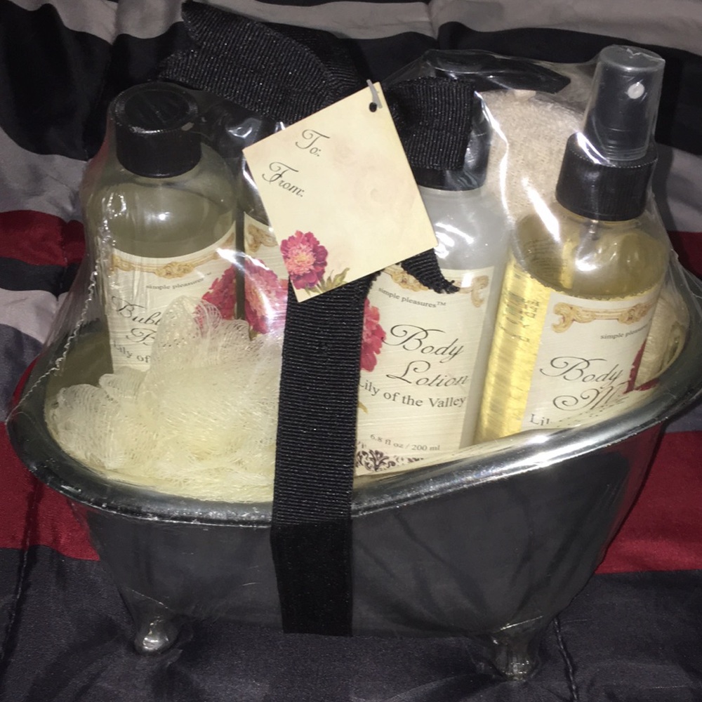 Tri-Coastal Gift basket